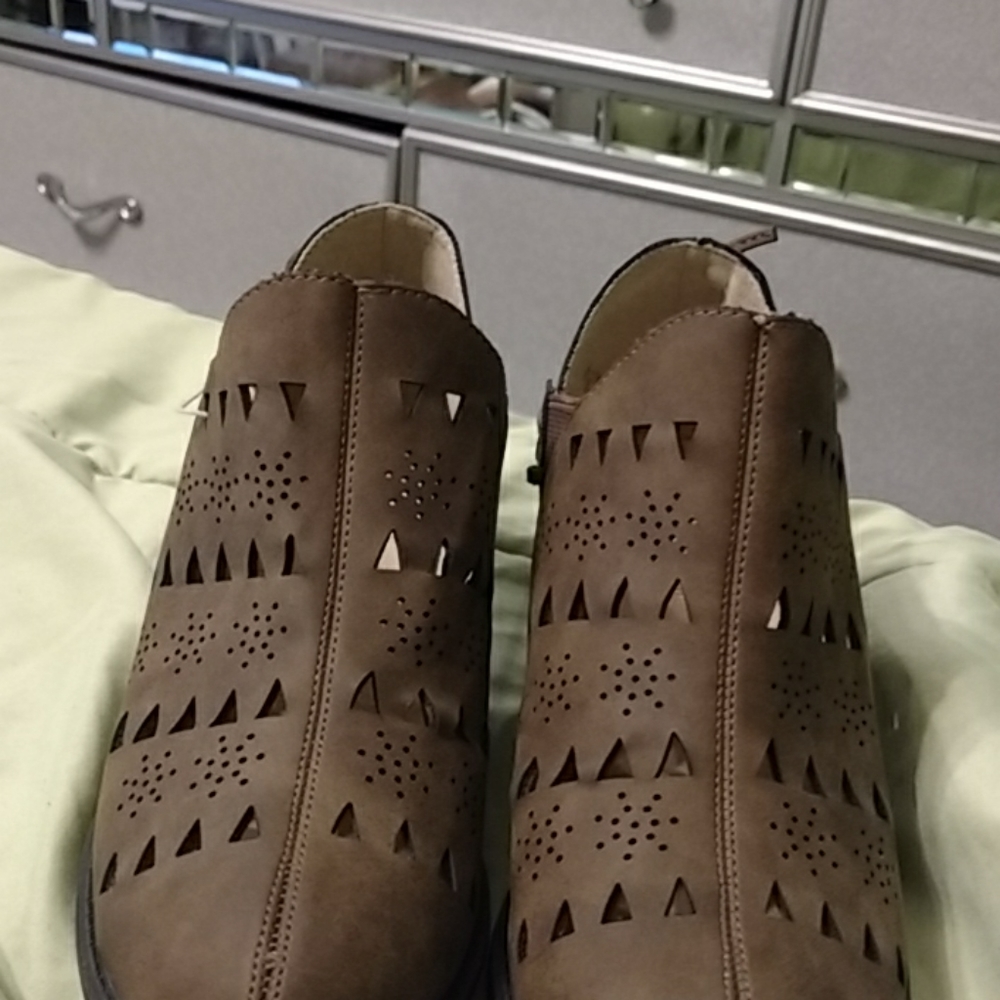 Shoes